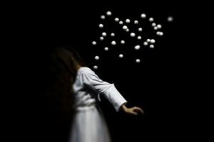 Fénygolyók_Élőkép